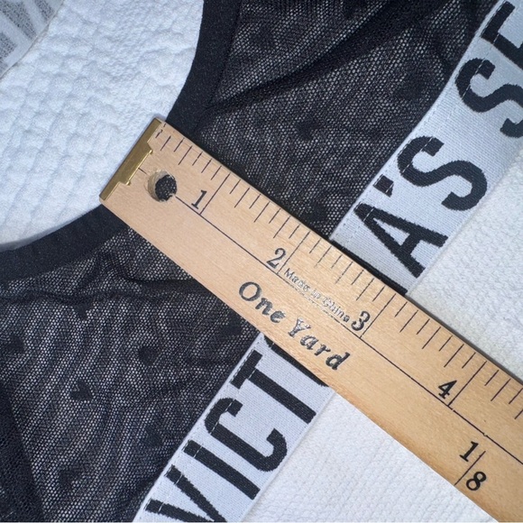 Victoria's Secret Logo Heart Mesh Unlined Bralette Adjustable Strap Large Bra - Picture 6 of 8